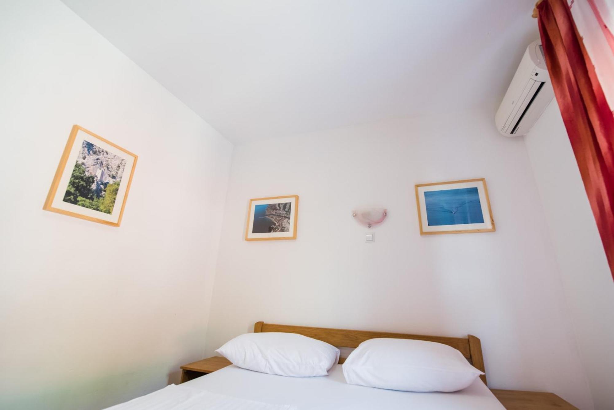 Bed And Breakfast Pero 3 Min Walk To The Beach Локва-Рогозница Экстерьер фото
