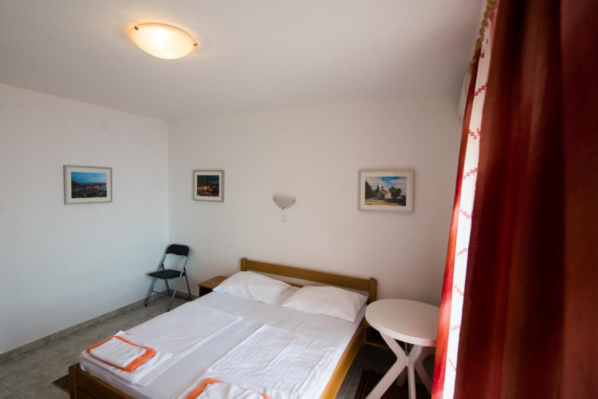 Bed And Breakfast Pero 3 Min Walk To The Beach Локва-Рогозница Экстерьер фото